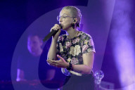 PEOPLE - Stefanie Heinzmann live bei einem Konzert ihrer 'All We Need Is Love'-Tour in Hannover