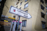 NEWS - Fritz von Weizsäcker wurde in der Schlosspark-Klinik in Berlin erstochen
