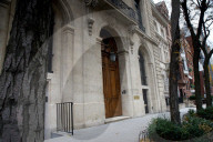 NEWS -  Jeffrey Epstein townhouse in Manhattan