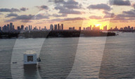 FEATURE - Leben auf dem Wasser im Luxus-Hausboot