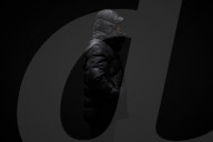 FEATURE - 15mal stärker als Stahl: "unzerstörbare" Steppjacke aus Dyneema-Fasern