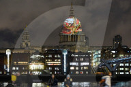 FEATURE -  William Blakes 'Ancient of Days 1827' wird auf St Paul's Cathedral, London projeziert