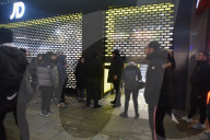 NEWS - Black Friday Shopping frühmorgens in London