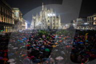 NEWS - Protestbewegung in Italien: "Sardinen" gegen Salvini 