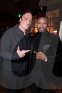 PEOPLE - John Travolta und Quentin Tarantino am 'Once Upon a Time in Hollywood' event  in LA