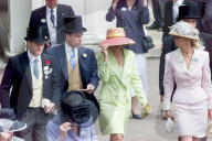 PEOPLE - ARCHIV: Prince Andrew und Jeffrey Epstein mit Ghislane Maxwell am Royal Ascot Ladies Day 2000P
