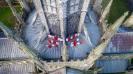 PEOPLE - Chorsänger treten auf dem Dach der Ely Cathedral, Cambridgeshire, auf