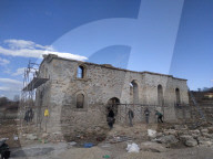 FEATURE - Kirche von Zhrebchevo in Bulgarien wird nach Austrocknung des Stausees restauriert