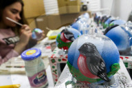 FEATURE - Weihnachtsschmuck aus Weissrussland