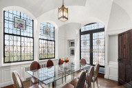 PEOPLE - Giorgio Armani kauft Penthouse seines Nachbarns in Manhattan für $17.5 million