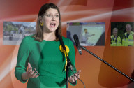NEWS - GB Wahlen: Liberaldemokraten-Chefin Joe Swinson verliert ihren Parlamentsstitz
