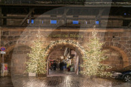 FEATURE -  Nürnberger Christkindlesmarkt