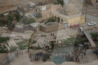 NEWS - Irak: Kinder baden im Fluss in Tal Afar, ehemaliger IS-Hochburg