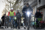 NEWS - Paris: Streik geht in die dritte Woche