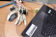 NEWS - Biomechanische Prothesenhand an Universität in Jekaterinenburg vorgestellt