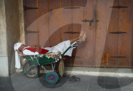 NEWS - Katar: Alltag in Doha, 3 Jahre vor der Fussball-WM