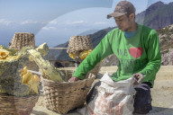 NEWS -  Schwefelabbau in Indonesien