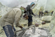 NEWS -  Schwefelabbau in Indonesien