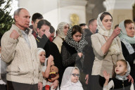 NEWS - President Putin Attends Christmas Liturgy - St Petersburg