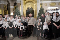 NEWS - President Putin Attends Christmas Liturgy - St Petersburg