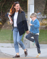 Jennifer Garner out and about, Los Angeles, USA - 06 Jan 2020
