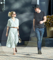 PREMIUM EXCLUSIVE Emma Roberts And Garrett Hedlund Grab Lunch After Attending Urban Sweat Lodge