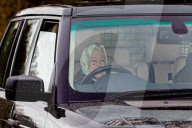 PEOPLE - Königin Elizabeth am Steuer in Sandringham