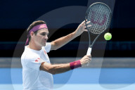 SPORT - Roger Federer trainiert  vor dem Start des Australian Open Grand Slam Tennisturniers in Melbourne
