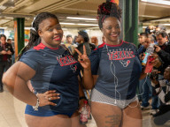 NEWS -  No Pants Subway Ride in New York
