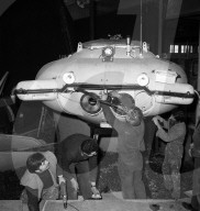 Mono Negative