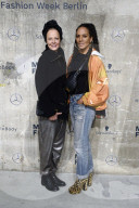 PEOPLE - Promis an der Odeeh Fashion Show der Berlin Fashion Week