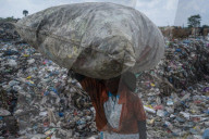 NEWS - Abfälle auf einer Deponie in Lhokseumawe, Indonesien