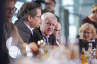 NEWS - Kabinettssitzung in Berlin