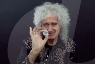 PEOPLE - Rockband Queen mit Gedenkmünze geehrt