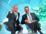 Varadkar and Tim Cook CEO Apple