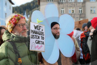 NEWS - WFE 2020: Demonstranten in Davos 