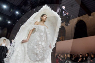 PEOPLE - Kaia Gerber auf dem Catwalk von Givenchy