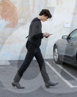 PREMIUM EXCLUSIVE Shawn Mendes Leaves Walk Of Fame Party With Lipstick On His Cheek