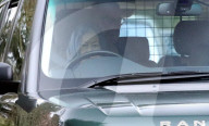 ROYALS - Queen Elizabeth am Steuer in Sandringham