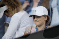 PEOPLE - Töchter von Roger Federer mit Mutter Mirka am Viertelfinalspiel