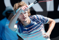 SPORT - Tennis: Wawrinka scheidet gegen Zverev in Melbourne aus