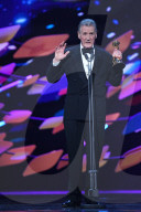 PEOPLE - David Walliams moderiert ohne Hosen die National Television Awards in London