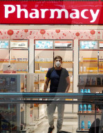 Coronavirus outbreak, Dubai - 28 Jan 2020