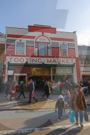 Spotlight Tooting
