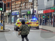NEWS - Terroverdacht - Polizei in London schiesst auf Messerangreifer