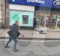 NEWS - Terrorattacke in London: Polizisten in Zivil am Tatort in der Stratham High Road