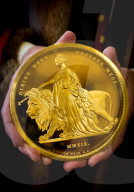 FEATURE - Traditionsprägung: 5 Kg Goldmünze im Wert von 300'000 Pfund