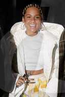 Alicia Keys arriving at Nrj radio in Paris