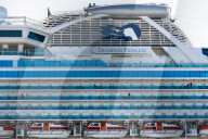 NEWS - Coronavirus: Kreuzfahrtschiff Diamond Princess im Hafen von Yokohama, Japan