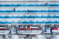 NEWS - Coronavirus: Kreuzfahrtschiff Diamond Princess im Hafen von Yokohama, Japan